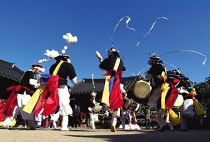 看世界各国华人如何过新年